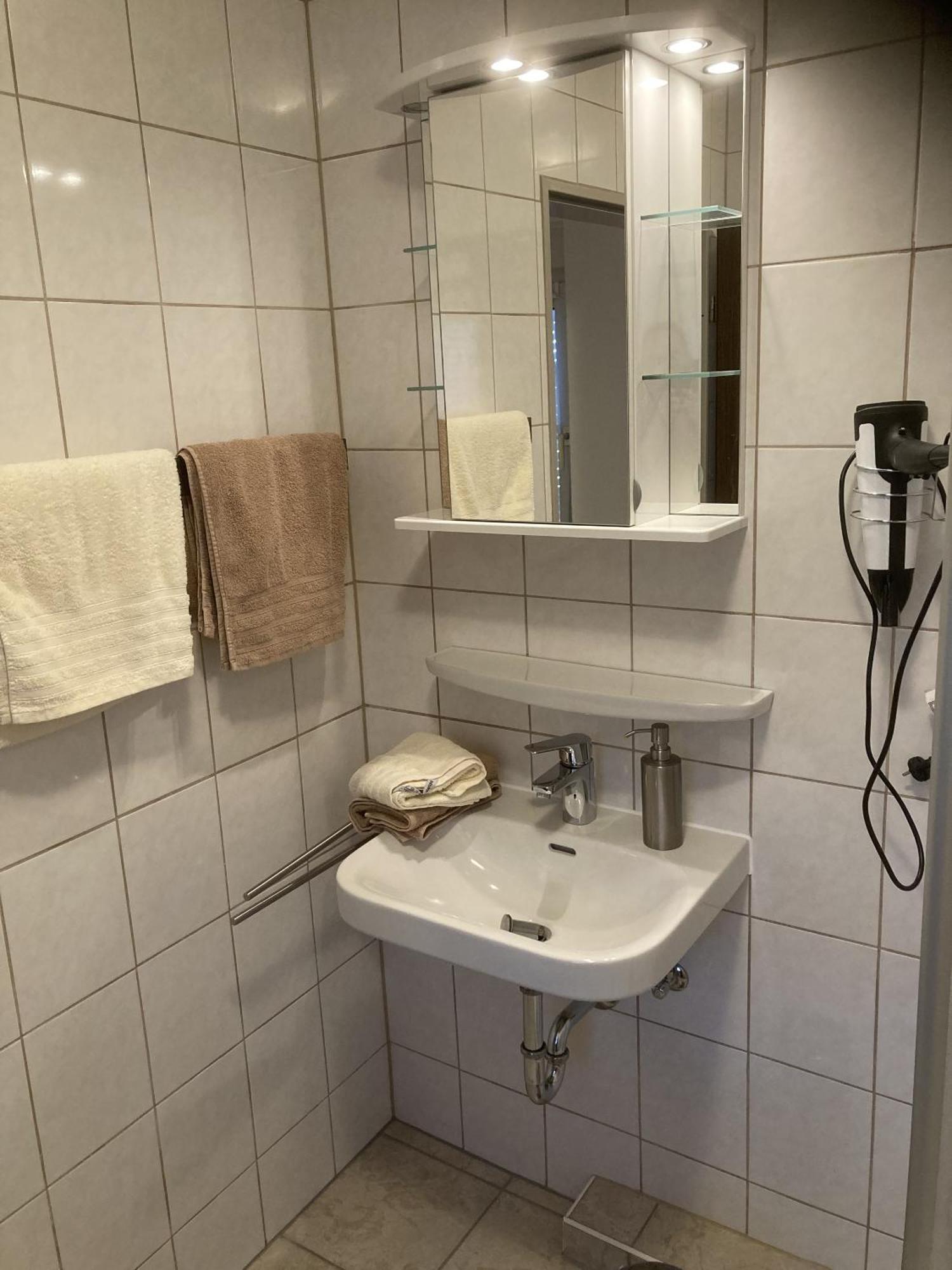 Huus Stoertebeker Bed & Breakfast Dornumersiel Rom bilde